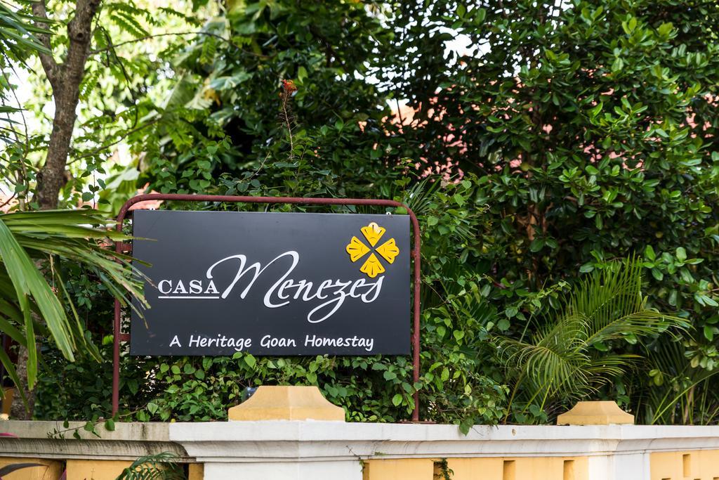 Casa Menezes - A Heritage Goan Homestay Bambolim Bagian luar foto