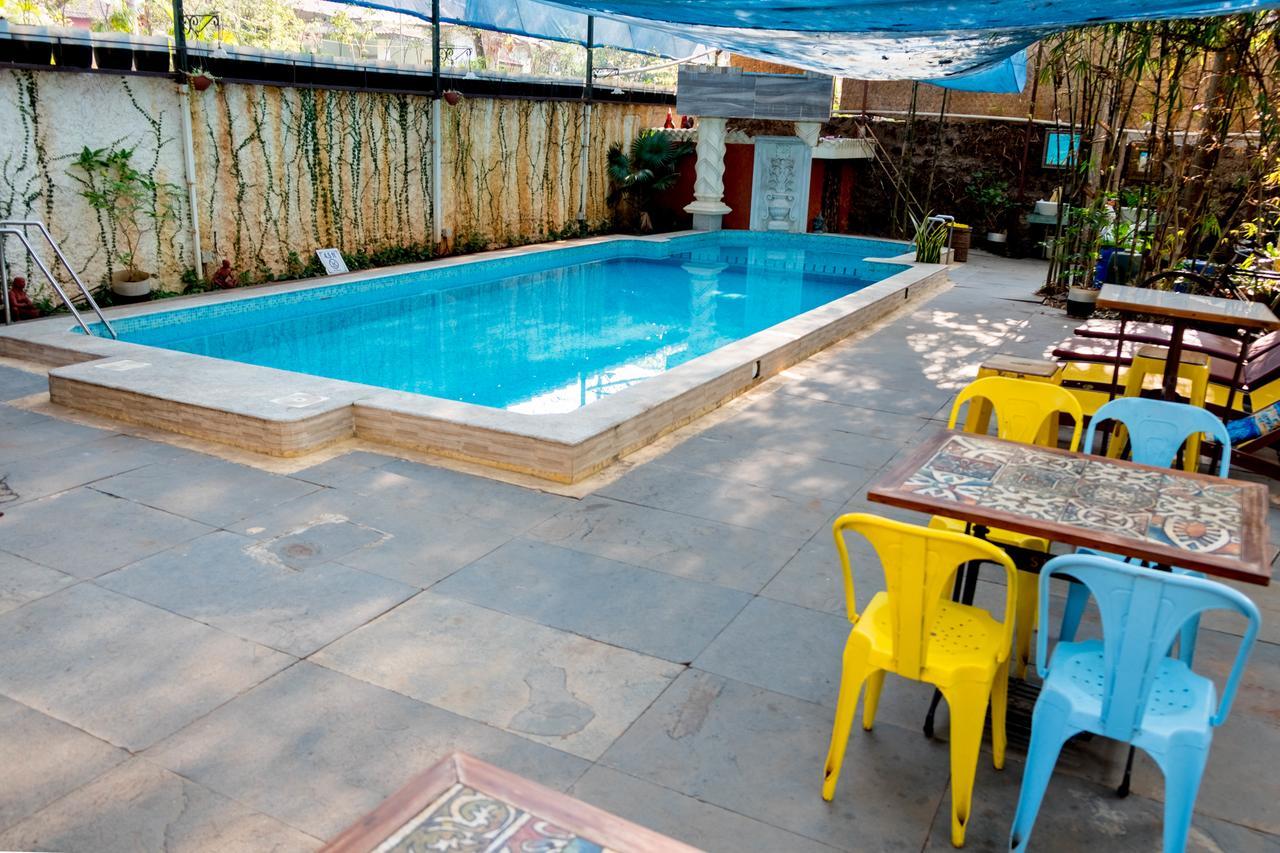 Casa Menezes - A Heritage Goan Homestay Bambolim Bagian luar foto